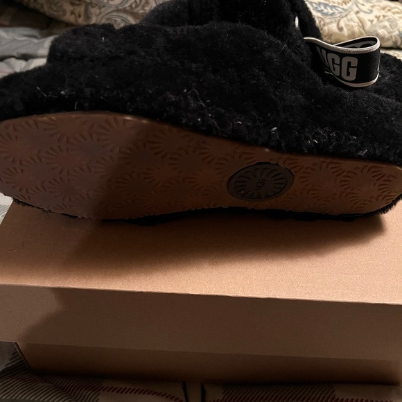 Ugg OH Yeah Slides size 9 - Picture 9 of 13